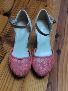 Kohl's Apt 9 Coral Lace Ankle-Strap Heels with Brown Strap
